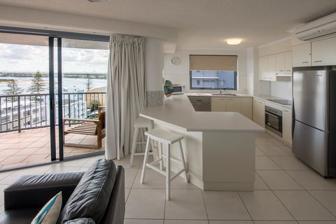 Centrepoint Apartments Caloundra - Sunshine Coast Tourism 8