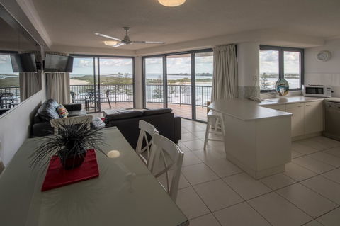 Centrepoint Apartments Caloundra - Sunshine Coast Tourism 12