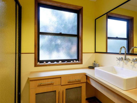 Five Bimba (Tractor House) - Sunshine Coast Tourism 14