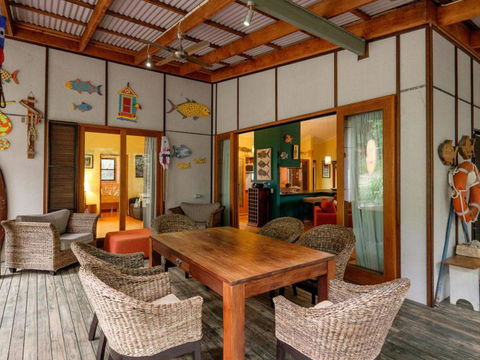 Five Bimba (Tractor House) - Sunshine Coast Tourism 17