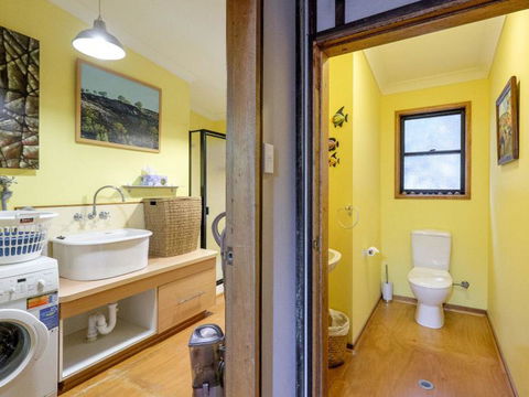 Five Bimba (Tractor House) - Sunshine Coast Tourism 15