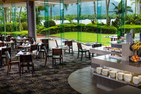 Hilton Cairns - Sunshine Coast Tourism 25