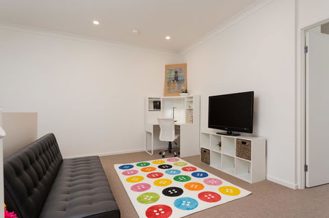 The Residences@Hillside - Sunshine Coast Tourism 7