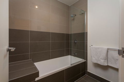 The Residences@Hillside - Sunshine Coast Tourism 12