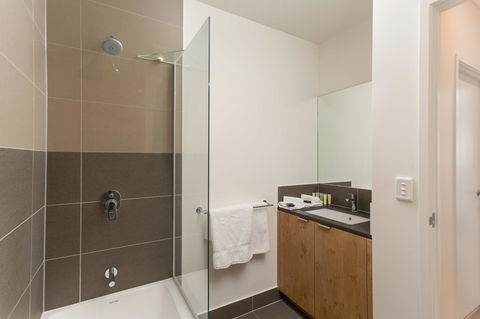 The Residences@Hillside - Sunshine Coast Tourism 13