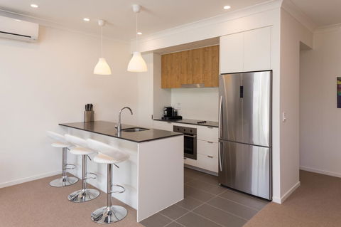 The Residences@Hillside - Sunshine Coast Tourism 5