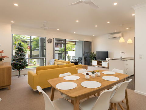 The Residences@Hillside - Sunshine Coast Tourism 2