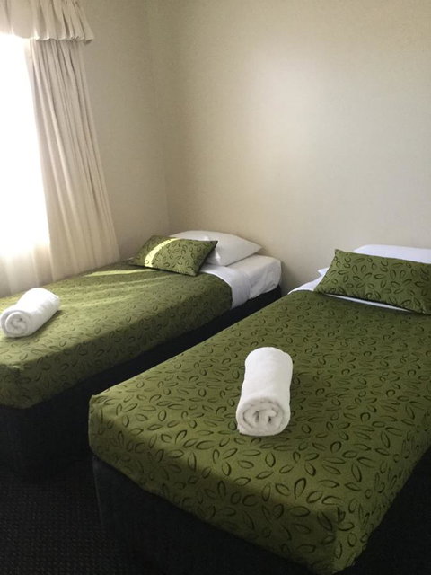 Villa Nova Motel - Holiday Sunshine Coast 4