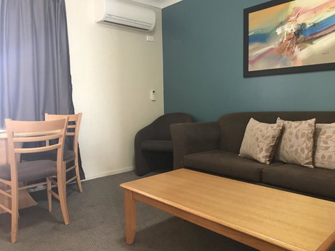 Villa Nova Motel - Holiday Sunshine Coast 15