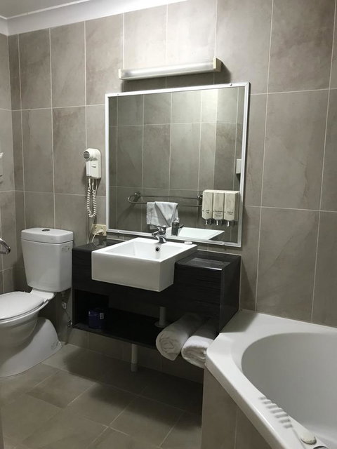 Villa Nova Motel - Holiday Sunshine Coast 13