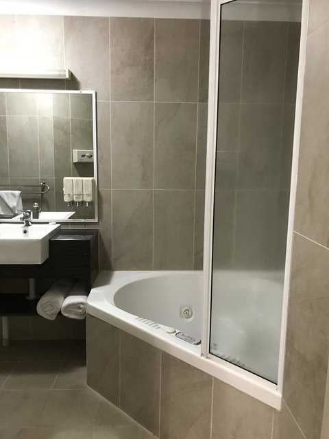 Villa Nova Motel - Holiday Sunshine Coast 5