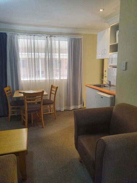 Villa Nova Motel - Holiday Sunshine Coast 8