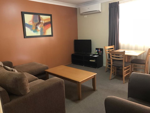 Villa Nova Motel - Holiday Sunshine Coast 14