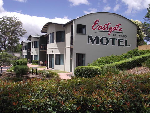 Eastgate On The Range Motel - Holiday Sunshine Coast 0