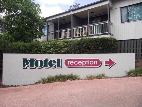 Eastgate On The Range Motel - Holiday Sunshine Coast 36
