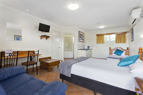 Glenmore Tavern - Sunshine Coast Tourism 33