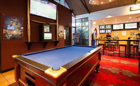 Glenmore Tavern - Sunshine Coast Tourism 23