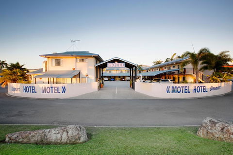 Glenmore Tavern - Sunshine Coast Tourism 4