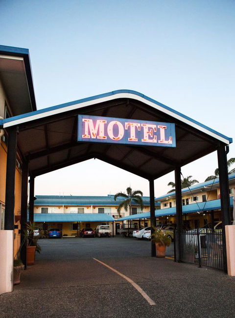 Glenmore Tavern - Sunshine Coast Tourism 18