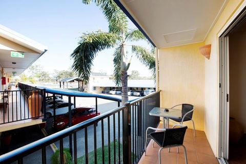 Glenmore Tavern - Sunshine Coast Tourism 10