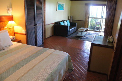 Whitsunday Moorings B&B - Sunshine Coast Tourism 8