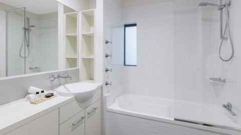 Apartments @ 212 Margaret - Holiday Sunshine Coast 6