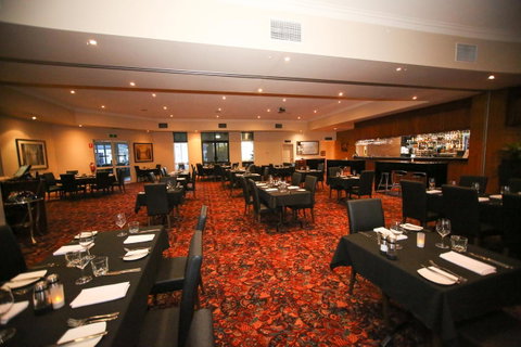 Roma Explorers Inn - Sunshine Coast Tourism 16