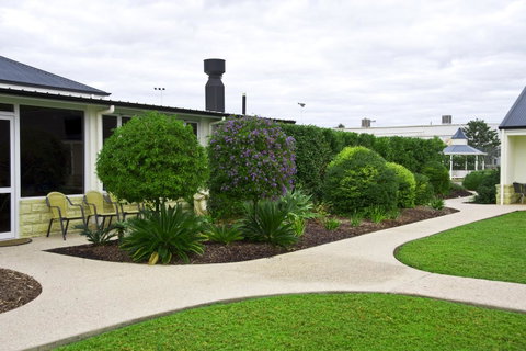 Roma Explorers Inn - Sunshine Coast Tourism 11