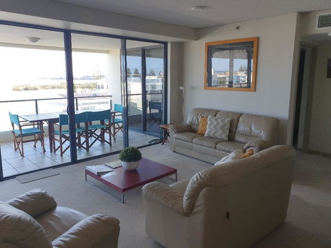 The Waterford Prestige Apartments - Sunshine Coast Tourism 1