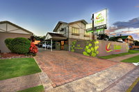 Chalet Motor Inn