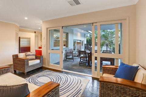 The Pod - Sunshine Coast Tourism 9