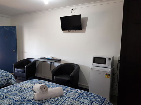 The Q Motel Rockhampton - Holiday Sunshine Coast 12
