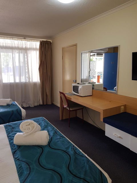 The Q Motel Rockhampton - Holiday Sunshine Coast 44