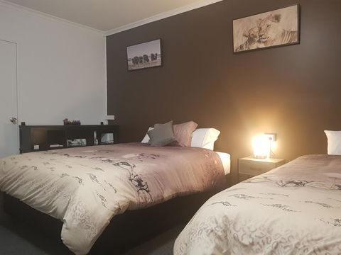 The Q Motel Rockhampton - Holiday Sunshine Coast 4