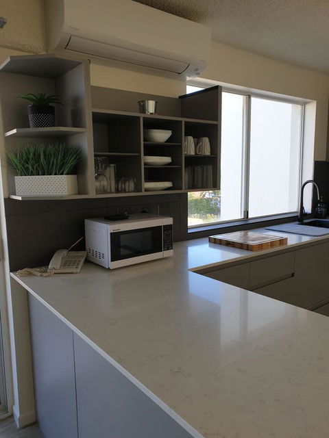 Bayview Harbourview Apartments - Sunshine Coast Tourism 10