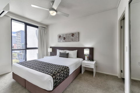 Flynn Brisbane - Sunshine Coast Tourism 14