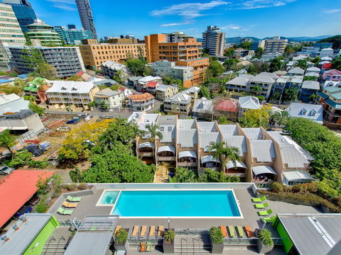 Flynn Brisbane - Sunshine Coast Tourism 32