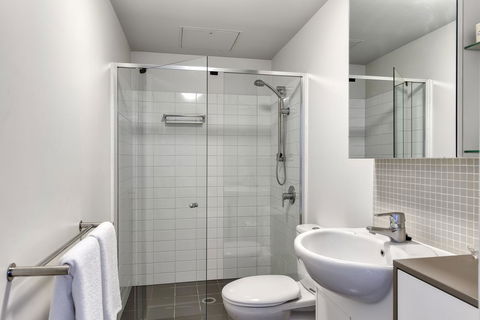 Flynn Brisbane - Sunshine Coast Tourism 26