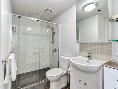 Flynn Brisbane - Sunshine Coast Tourism 36