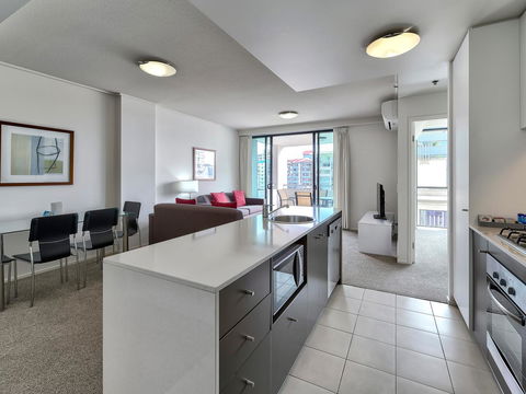 Flynn Brisbane - Sunshine Coast Tourism 35