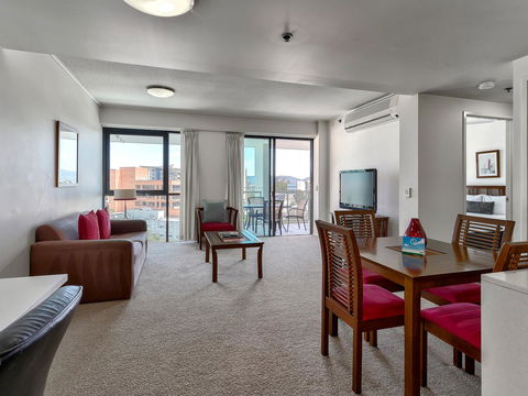 Flynn Brisbane - Sunshine Coast Tourism 31