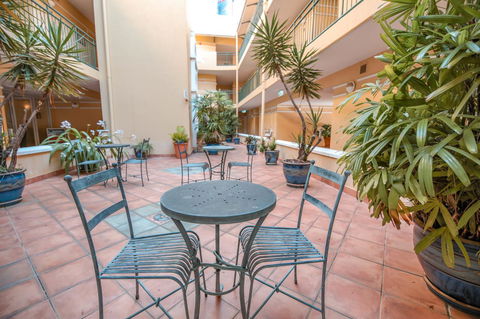 Il Palazzo Holiday Apartments - Sunshine Coast Tourism 9