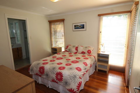 The Boarding House - Holiday Sunshine Coast 9