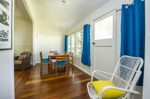 Kooyong Apartment 3 - Sunshine Coast Tourism 3