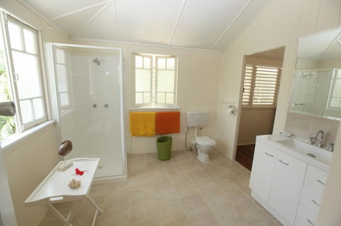 Daggoombah Holiday Home Magnetic Island - Sunshine Coast Tourism 12