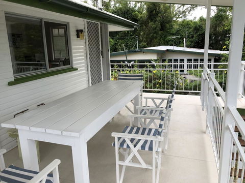 Daggoombah Holiday Home Magnetic Island - Sunshine Coast Tourism 5
