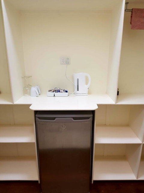 Arcadia Beach Guest House And Car Hire - Sunshine Coast Tourism 28