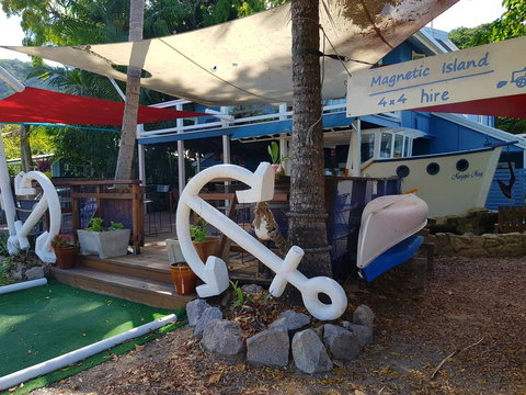 Arcadia Beach Guest House And Car Hire - Sunshine Coast Tourism 0