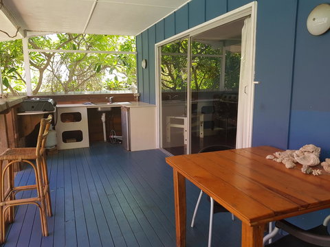 Arcadia Beach Guest House And Car Hire - Sunshine Coast Tourism 16