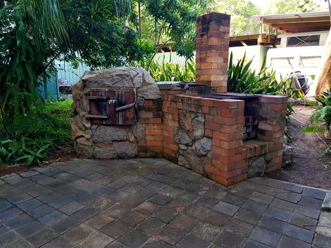 Arcadia Beach Guest House And Car Hire - Sunshine Coast Tourism 44